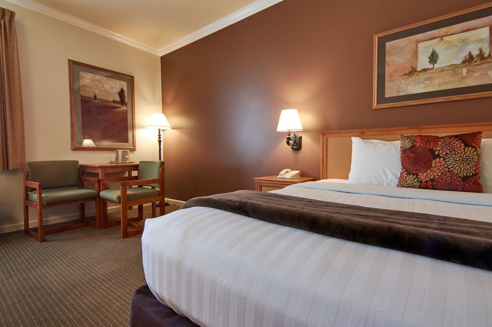 The Lodge At Rolling Hills Casino & Resort Corning Exteriör bild